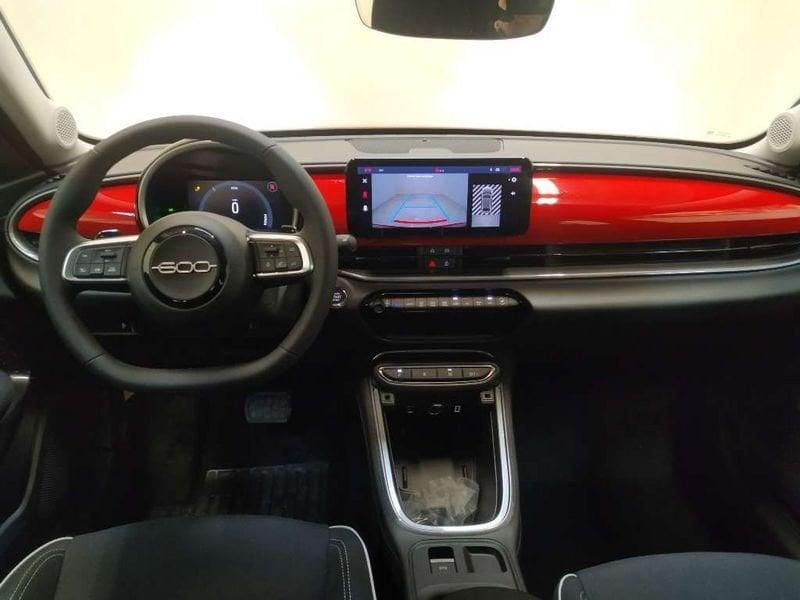 FIAT 600 1.2 hybrid Serie Speciale Icon 110cv auto
