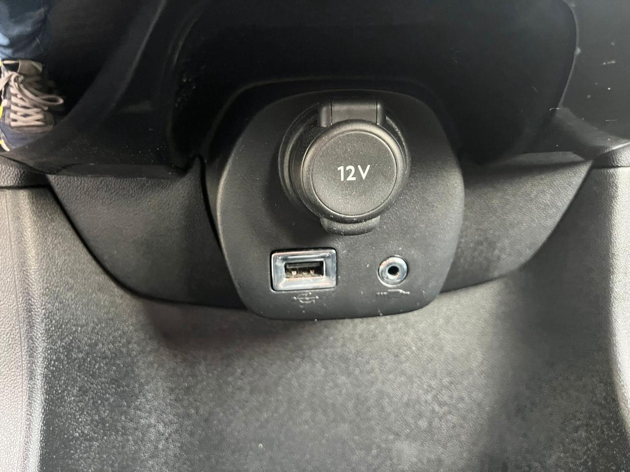 Toyota Aygo 1.0 BENZ SOLO 79K KM