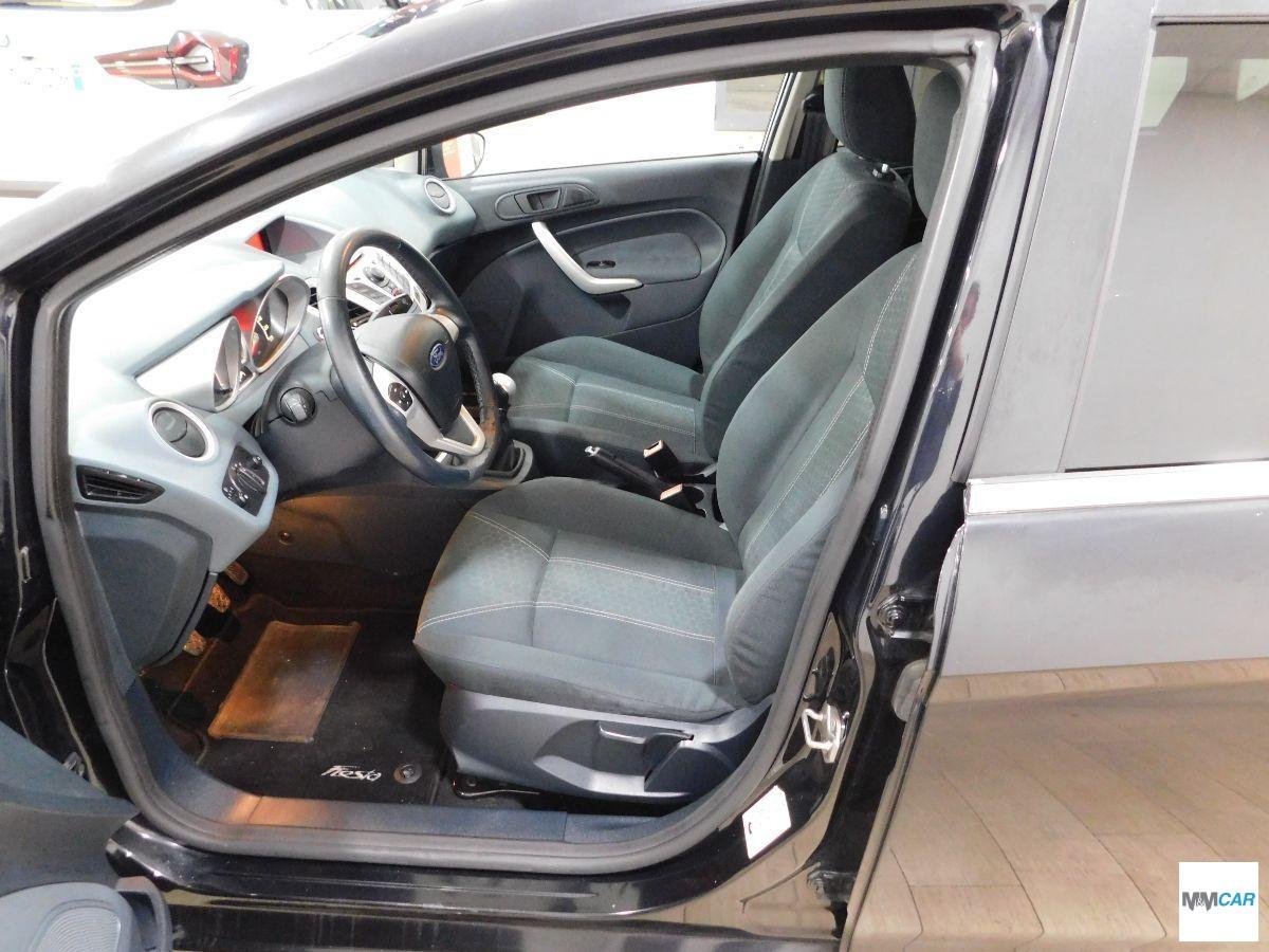 FORD - Fiesta - 1.6 TDCi 95CV 5p. cDPF Titanium
