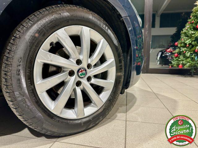 ALFA ROMEO Giulietta 1.6 JTDm-2 120CV Distinctive *NEOPATENTATI*