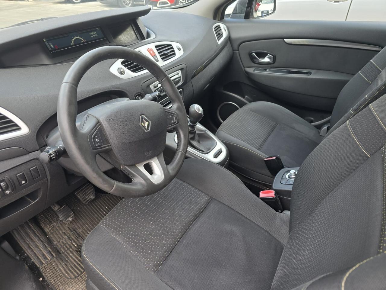 Renault Scenic Scénic 1.5 dCi 110CV Dynamique