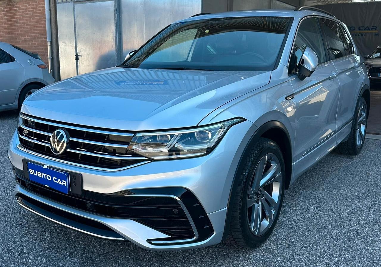 Volkswagen Tiguan 2.0 TDI 150 CV SCR DSG R-Line