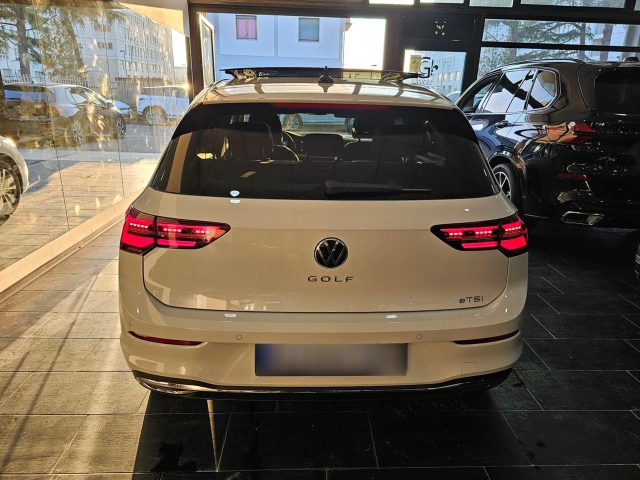 Volkswagen Golf ETSI MOVE LIFE C.16 Tetto Led Matrix Clima3Zone
