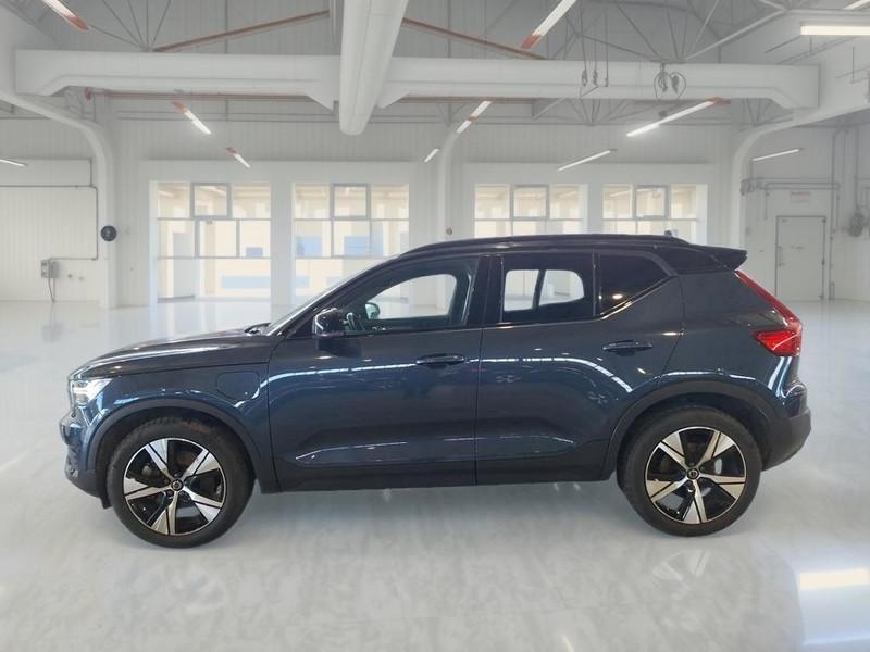 VOLVO XC40 T4 PLUG-IN HYBRID AUTO RECHARGE R-DESIGN 5 PORTE SUV