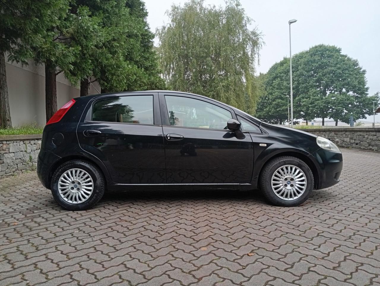 Fiat Grande Punto Grande Punto 1.3 MJT 75 CV 5 porte Active