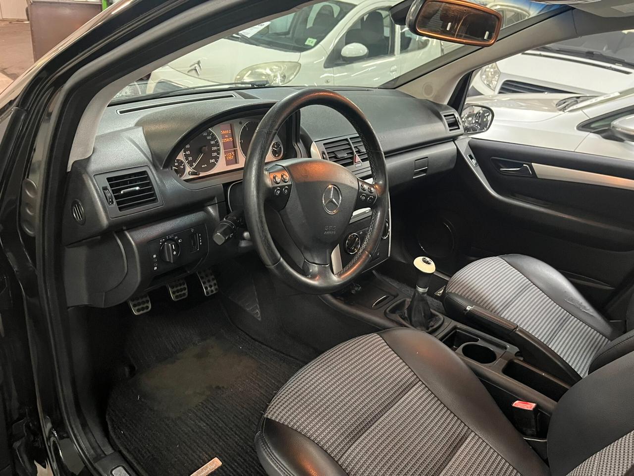 Mercedes-benz A 180 CDI Avantgarde