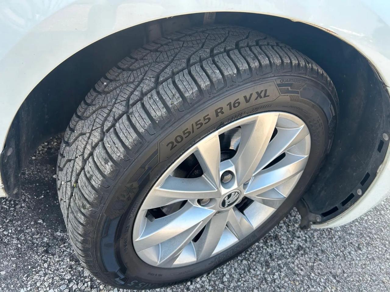 SKODA OCTAVIA 1.6 tdi DSG SW Executive