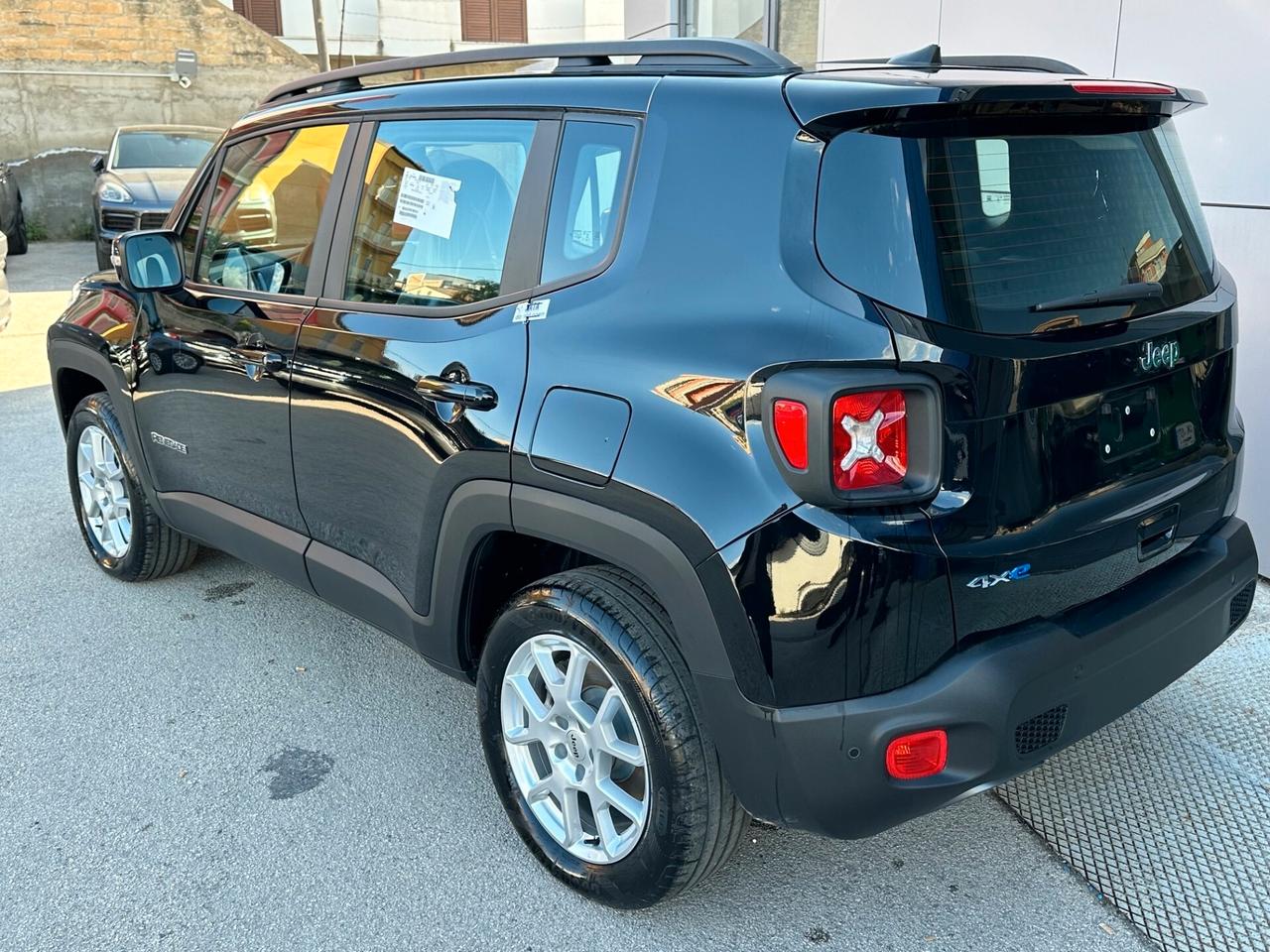Jeep Renegade phev Altitude AUTOCARRO N1 - anticipo €4.000