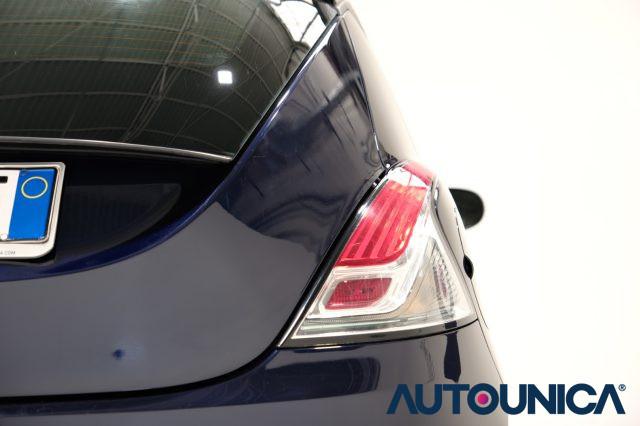 LANCIA Ypsilon 1.2 69 CV 5 PORTE SILVER NEOPATENTATI
