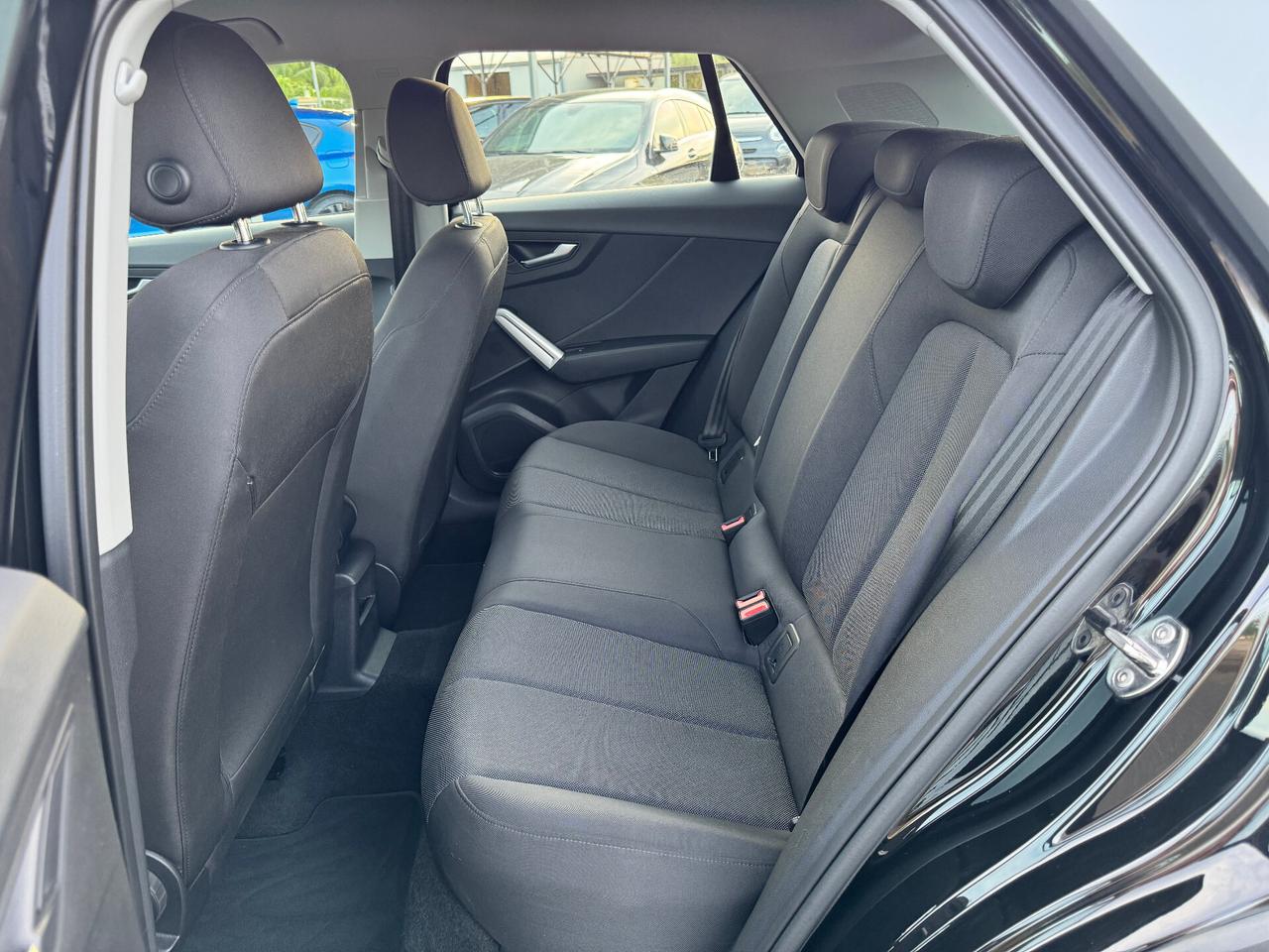 Audi Q2 30 TDI S tronic Business Design