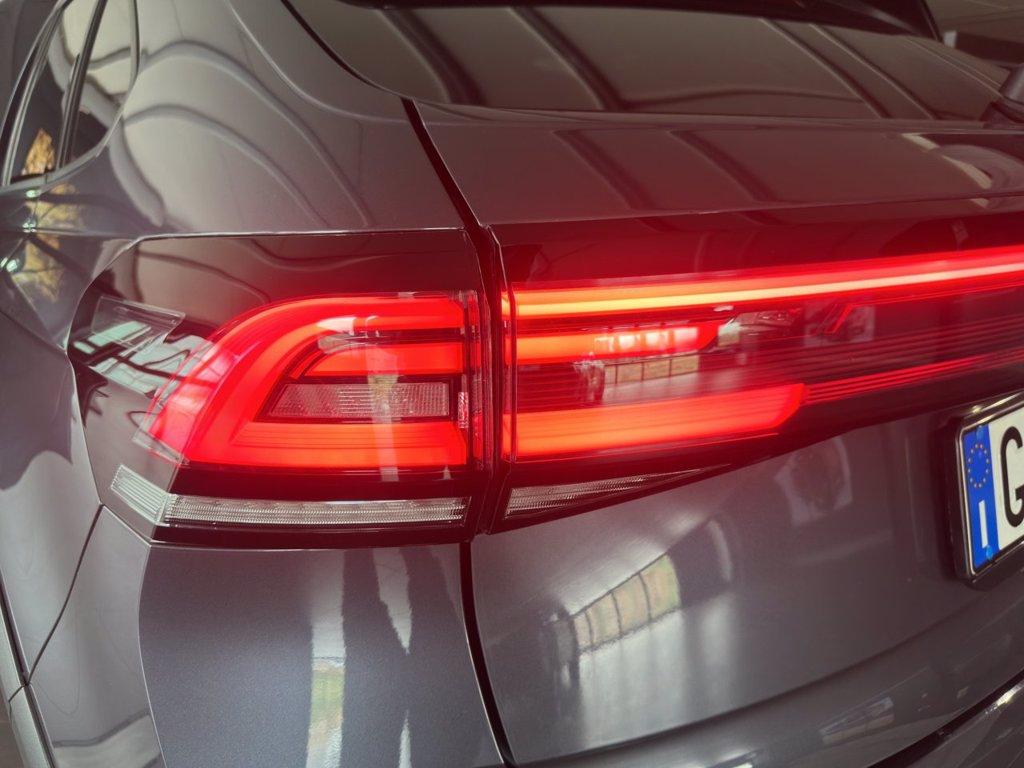 VOLKSWAGEN Taigo 1.0 tsi r-line 110cv del 2022