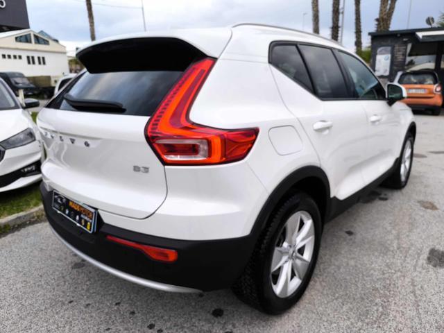 VOLVO XC40 B3 automatico Core