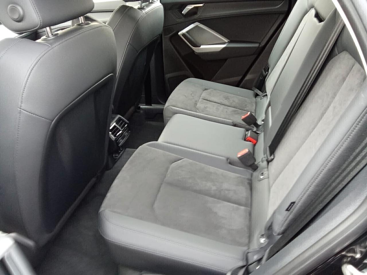 Audi Q3 sportback 2. TDI 150 cv S tronic S line edition