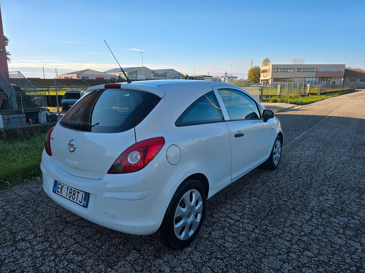 Opel Corsa 1.2 GPL con GARANZIA-NEOPATENTATI