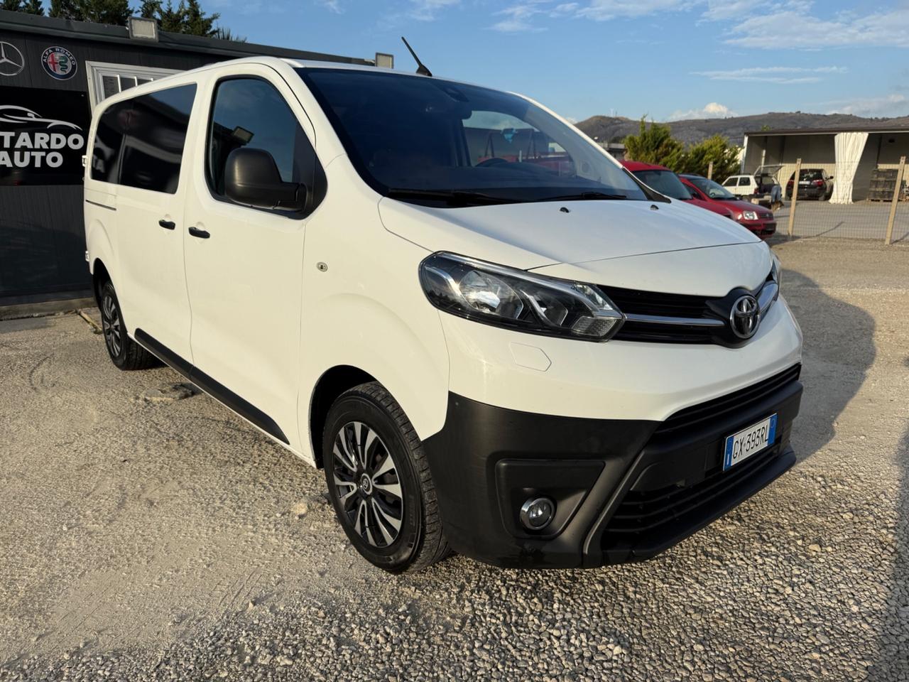 Toyota Proace 2.0D 122CV PL-TN Furgone Medium 4p.14q Comfort