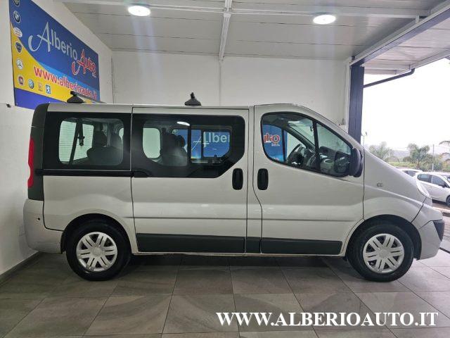 RENAULT Trafic T29 2.0 dCi/115 PC-TN Passenger Comfort Heavy 9 P