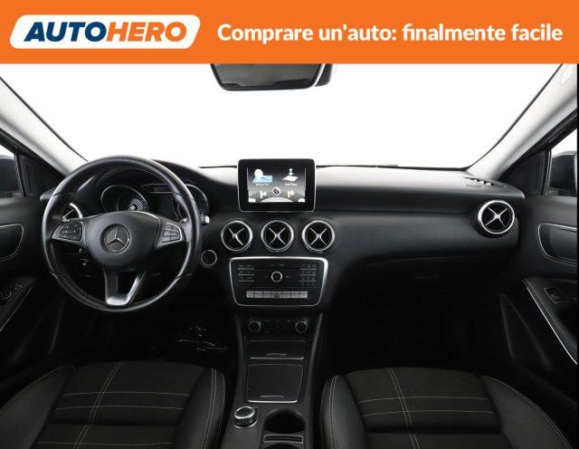 MERCEDES-BENZ A 200 d Automatic 4Matic Sport
