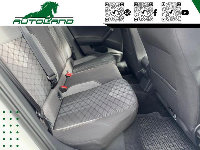 VOLKSWAGEN Taigo 1.0 TSI 110 CV R-Line
