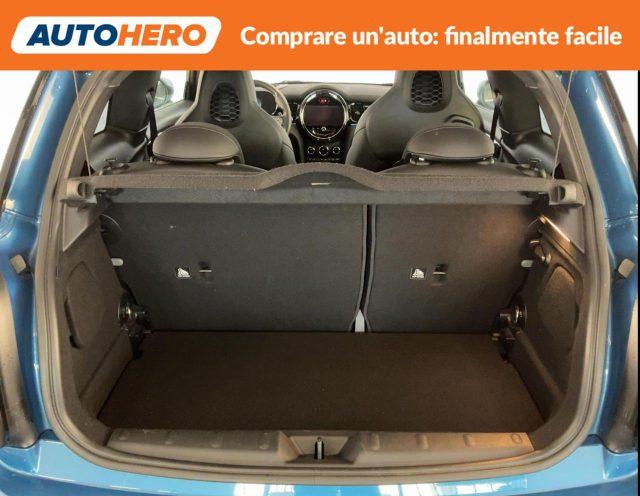 MINI John Cooper Works 2.0 John Cooper Works Essential