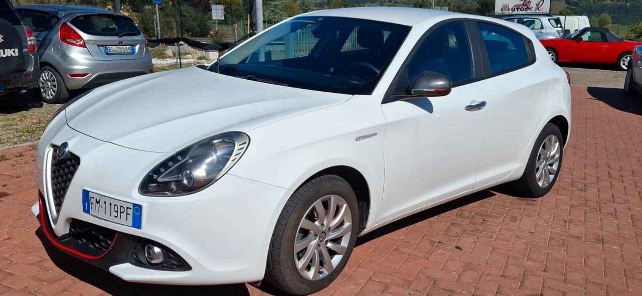 Alfa Romeo Giulietta 1.6 JTDm 120 CV Super neopatentati diesel