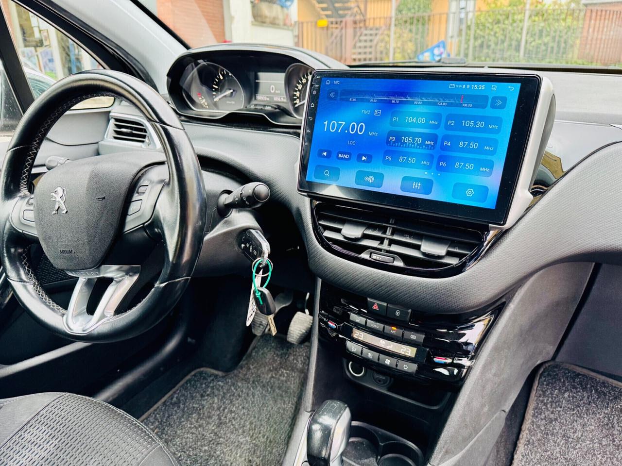 Peugeot 208 BlueHDi 75 5 porte Neopatentati