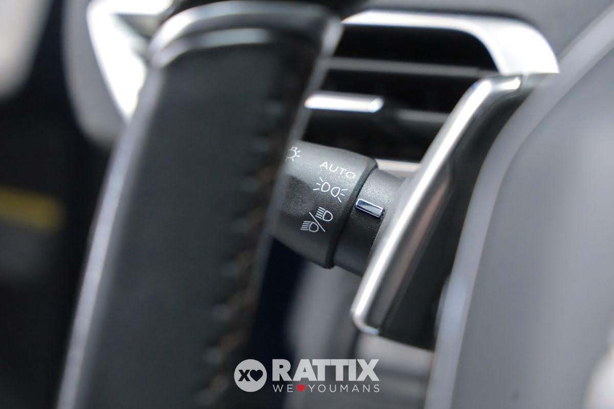 Peugeot 3008 1.6 Hybrid4 300CV GT Pack e-EAT8 + tetto apribile