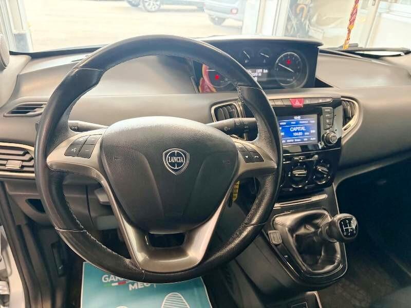 Lancia Ypsilon 1.2 69 CV Gold