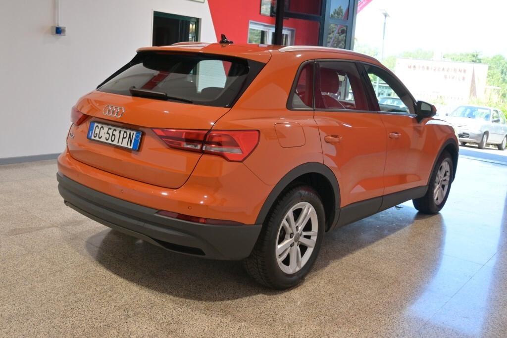 Audi Q3 35 TDI S tronic Business Advanced
