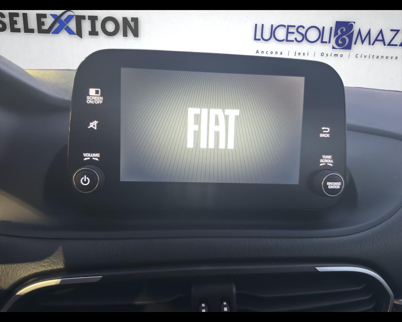 FIAT Tipo (2015-->) - Tipo 1.0 5 porte