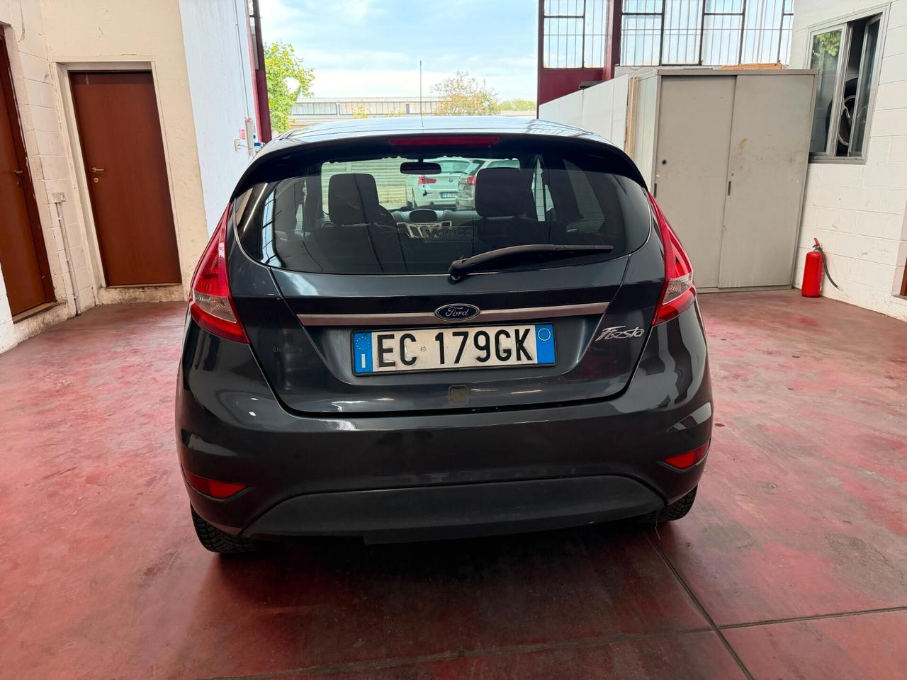 Ford Fiesta 1.4 5p BZ-GPL TITANIUM