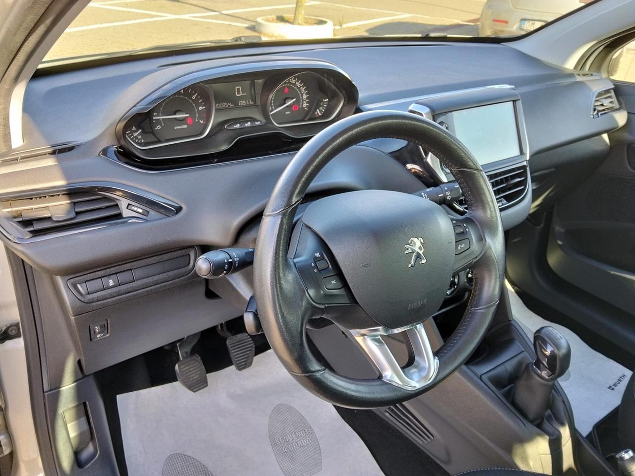 Peugeot 208 PureTech 82 5 porte Allure*Cerchi*Mirror Link*Euro 6