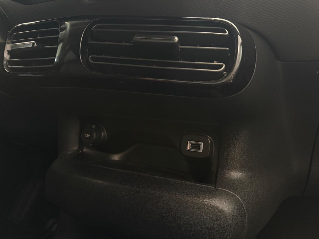 Citroen C4 Cactus ANNO 2016 (neopatentati)