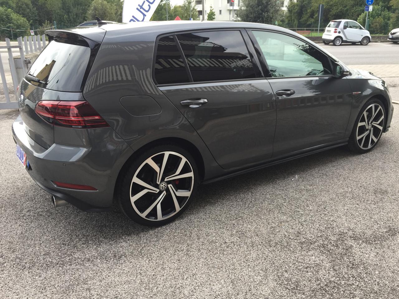 Volkswagen Golf GTI Performance 2.0 245 CV TSI DSG 5p. BMT