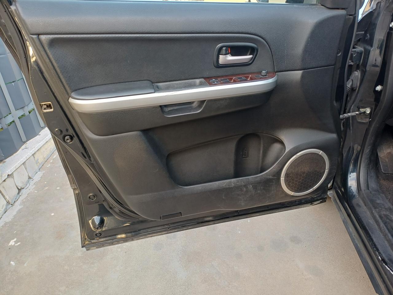 Suzuki Grand Vitara 1.9 DDiS 5 porte Executive
