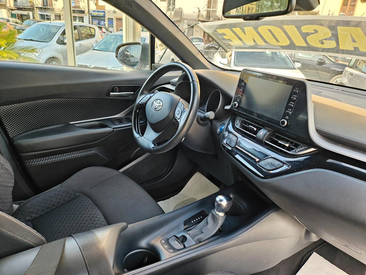 Toyota C-HR 1.8 Hybrid E-CVT Business 2021