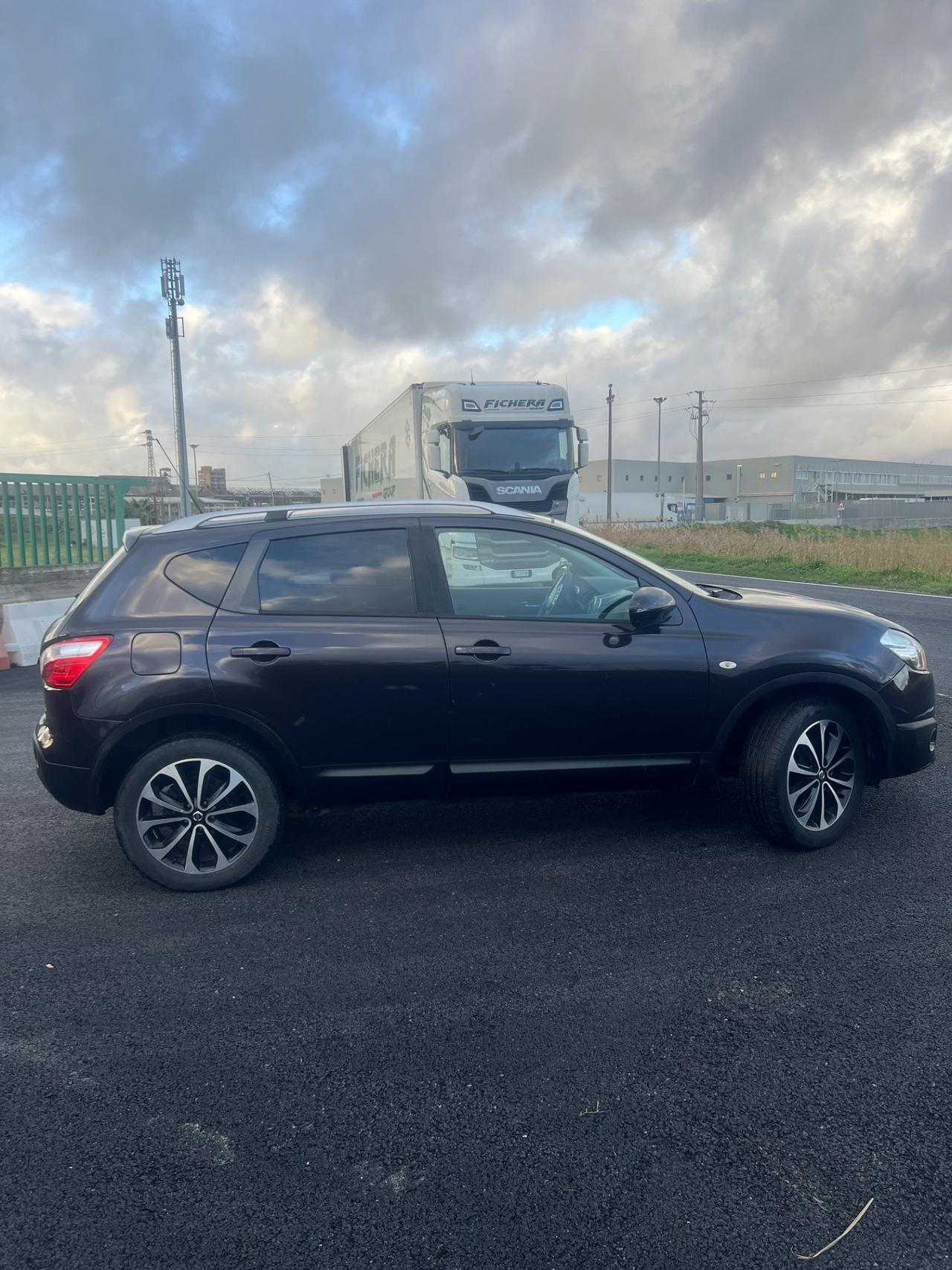 Nissan Qashqai 1.5 dCi DPF Tekna