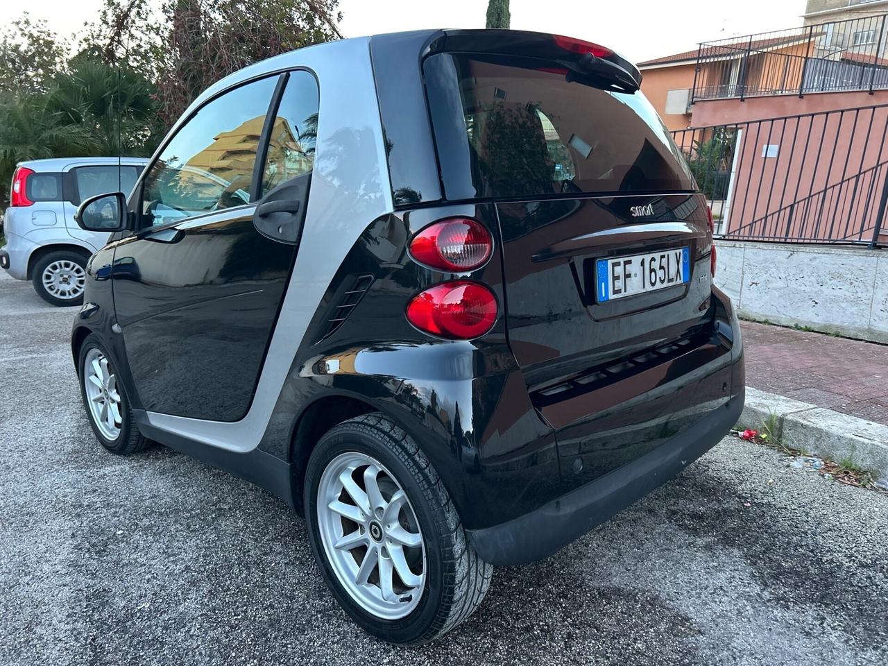 Smart ForTwo 1000 52 kW coupé pure