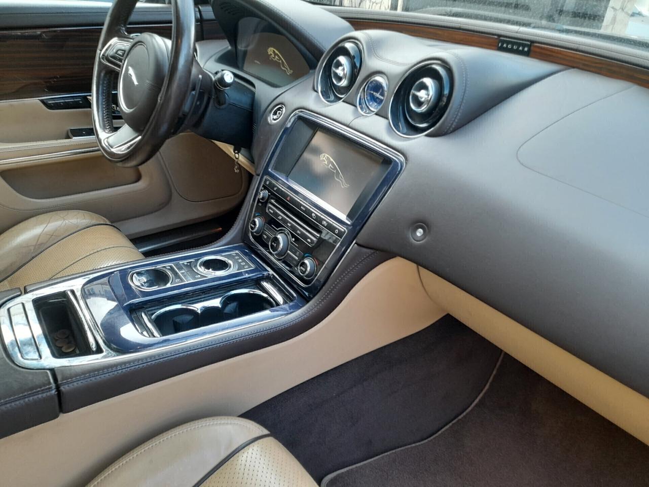 Jaguar XJ 3.0D V6 Premium Luxury