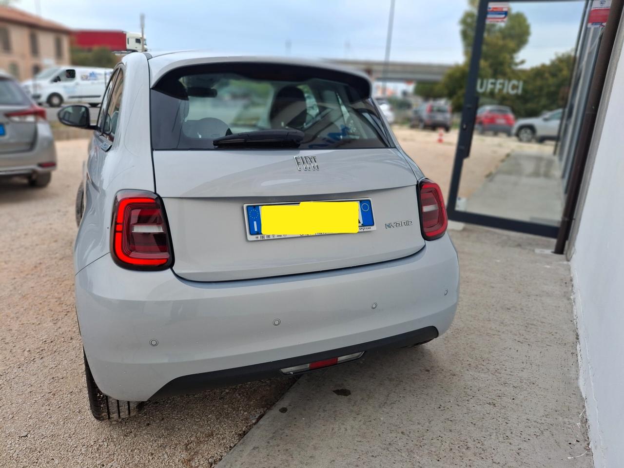 Fiat 500Hybrid, 3900€ANT. 233€MENS.