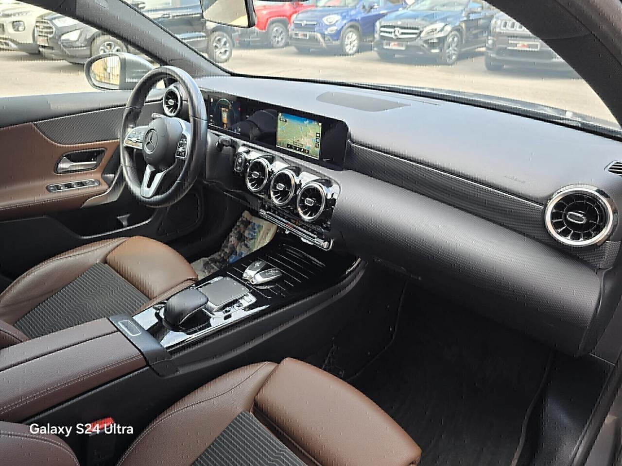Mercedes-benz A 180 A 180 d Automatic Sport