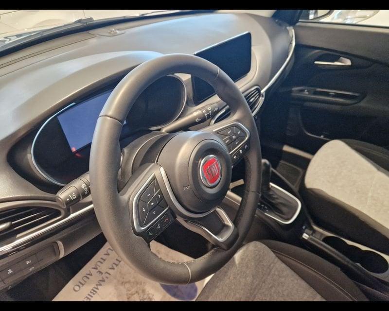 FIAT Tipo 1.5 Hybrid DCT 5 porte Cross