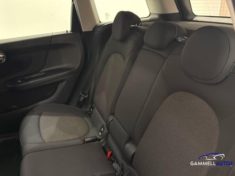 MINI Countryman One D