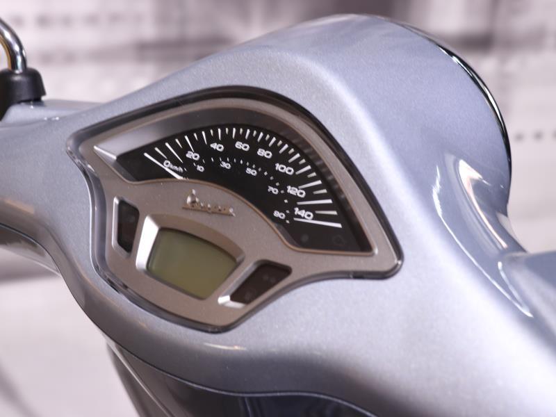 Piaggio Vespa GTS 300 HPE ABS