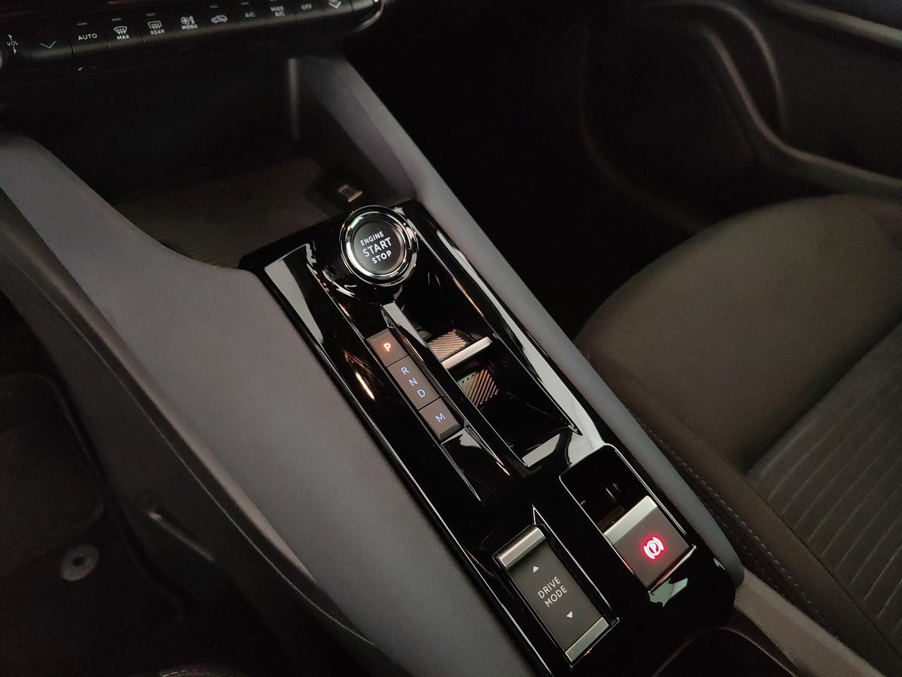 Alfa Romeo Junior 1.2 145 CV Hybrid eDCT6