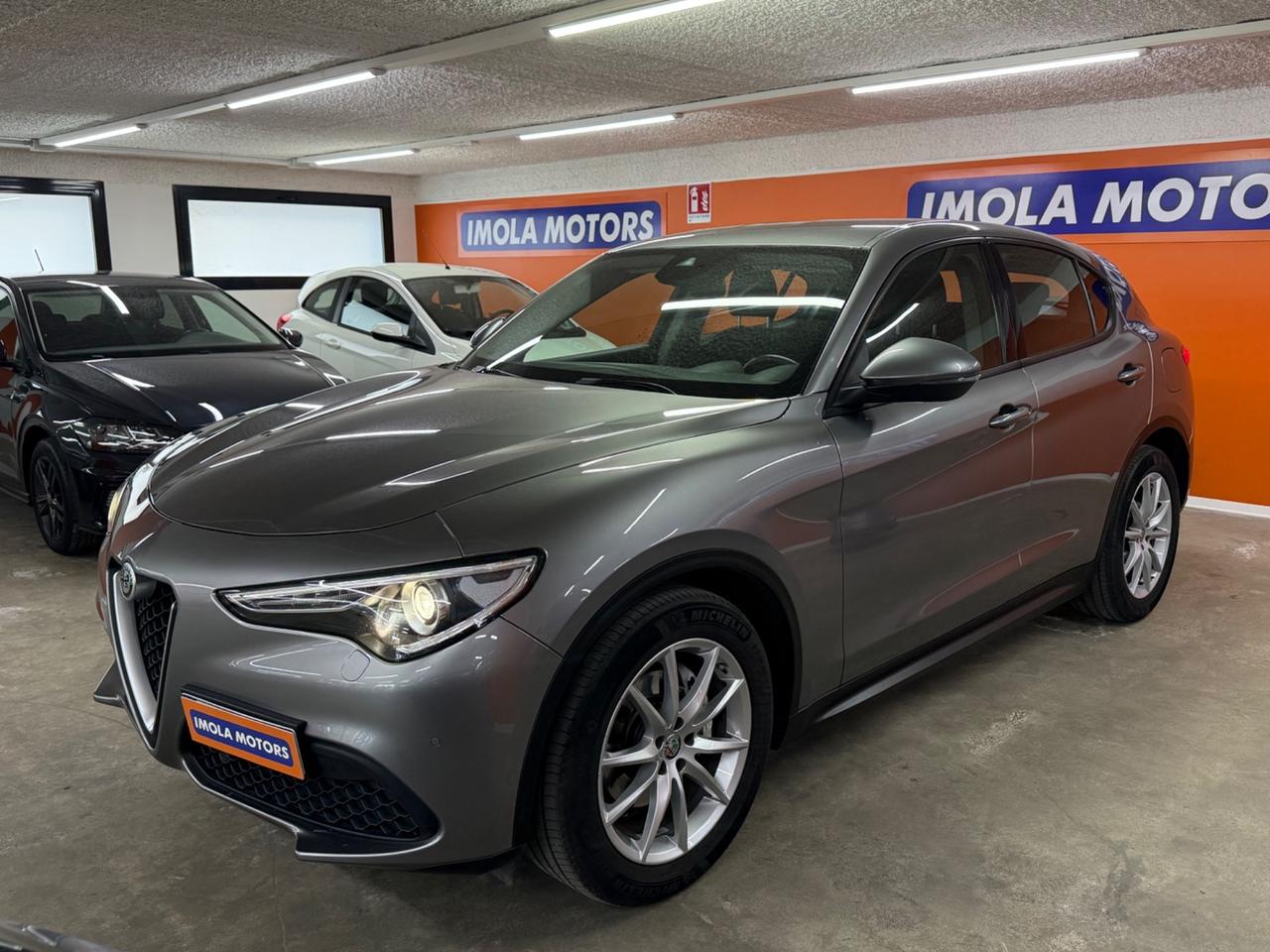 Alfa Romeo Stelvio 2.2 Turbodiesel 160 CV AT8 RWD Business