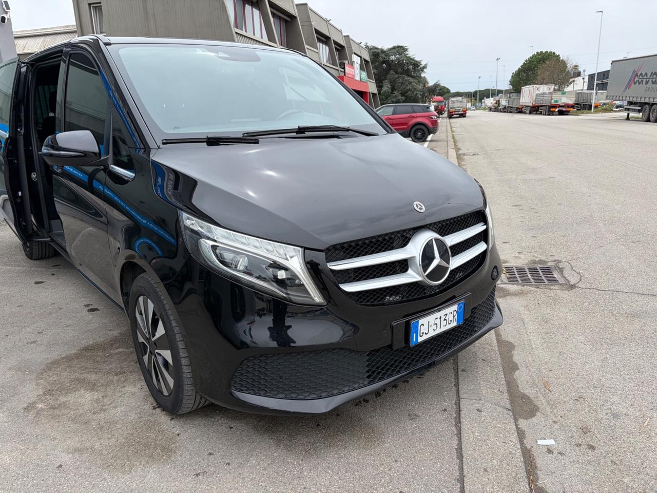 Mercedes-benz V 220 d Automatic 4Matic Premium Extralong