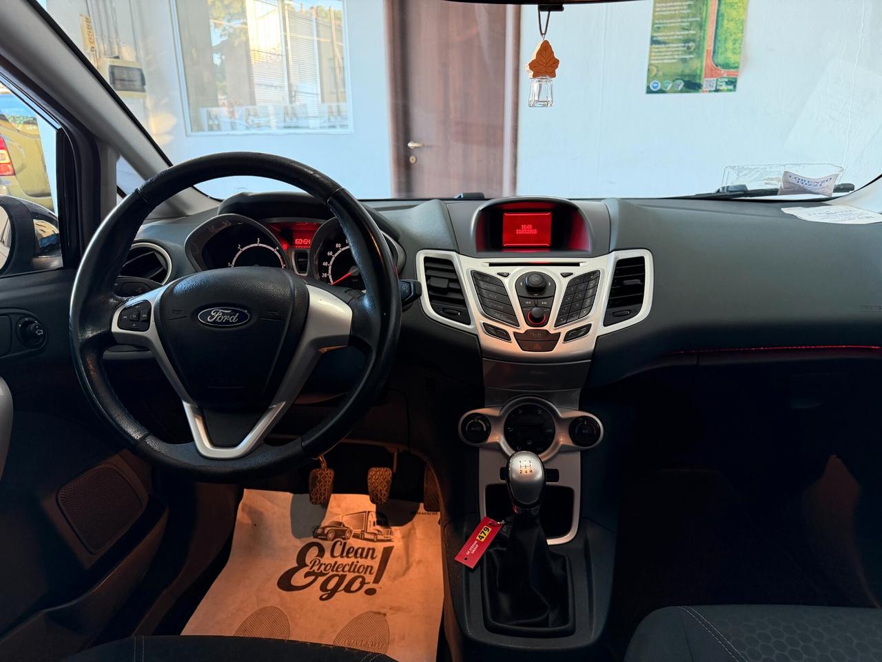 Ford Fiesta 1.4 TDCi 5p. Titanium