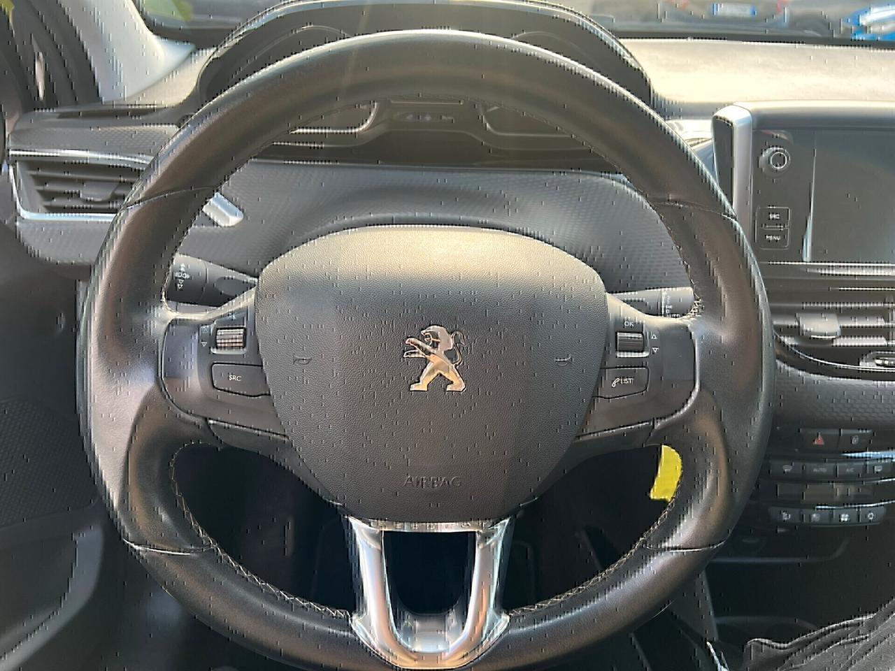 Peugeot 2008 BlueHDi 120 EAT6 S&S Allure automatica