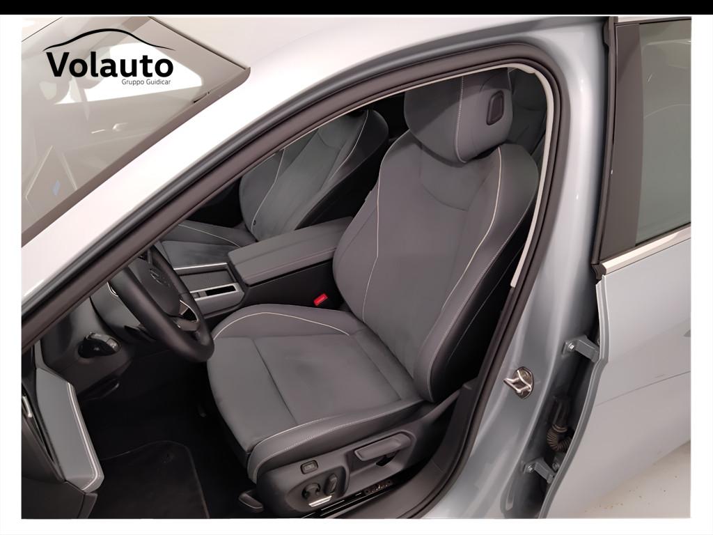 VOLKSWAGEN Passat IX 2024 - Passat 2.0 tdi scr Business 150cv dsg