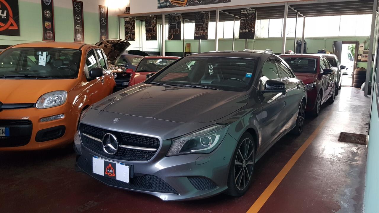 Mercedes-benz CLA 180 BLACK LINE UNI PRO!!!